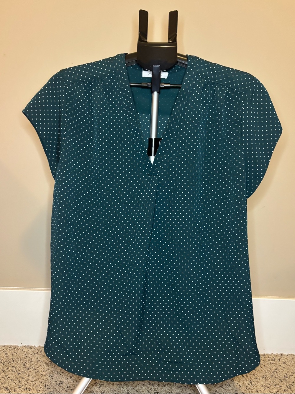 Monday Fun 1X Teal Polka Dot Blouse Tunic Short Sleeve V Neck Plus Size